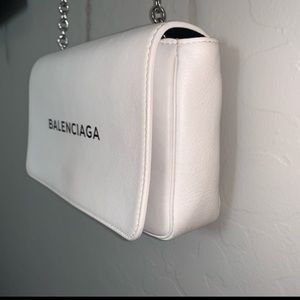 Balenciaga Everyday chain wallet leather bag